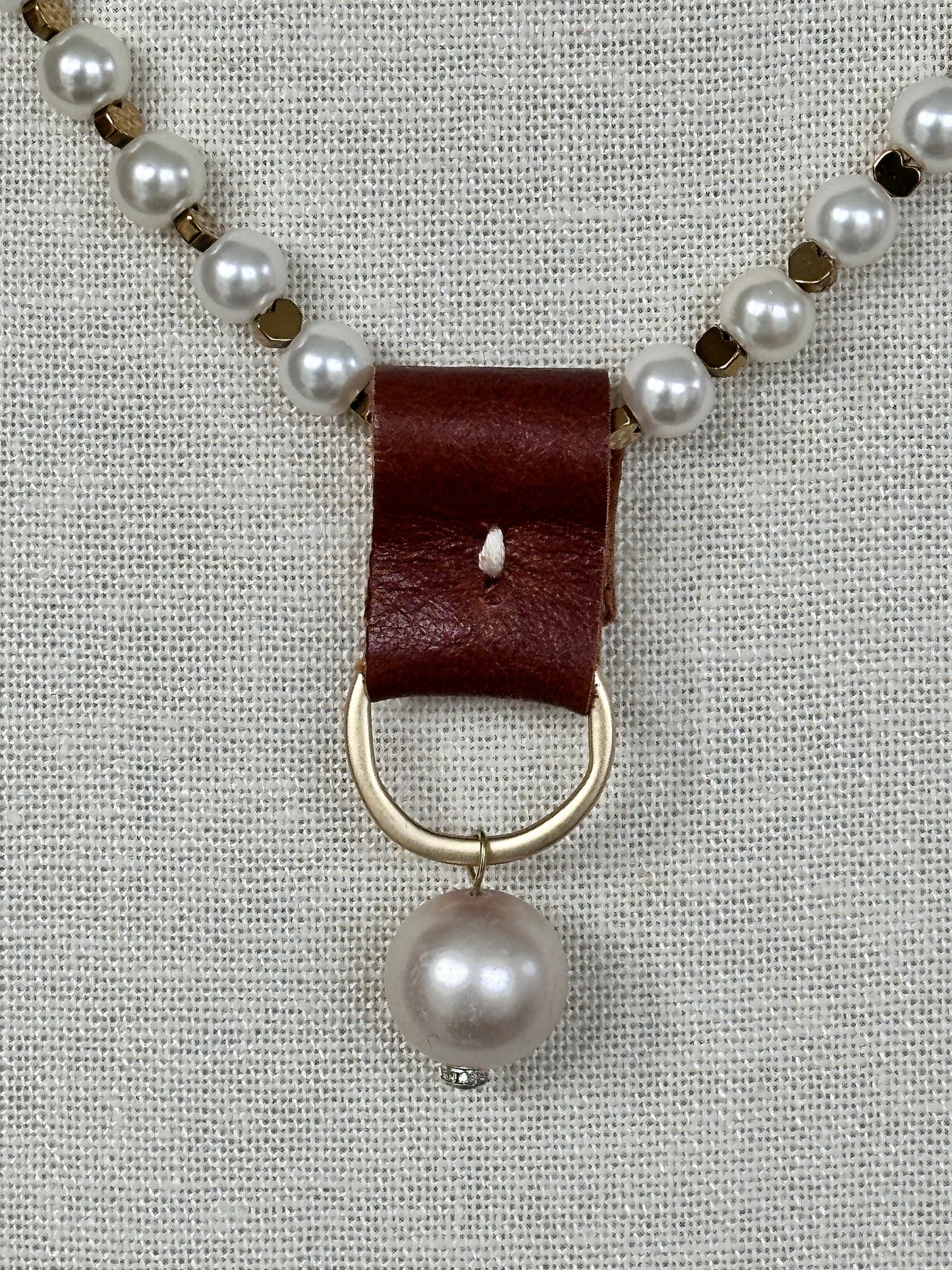 Glass Pearl & Heart Leather Pendant Necklace