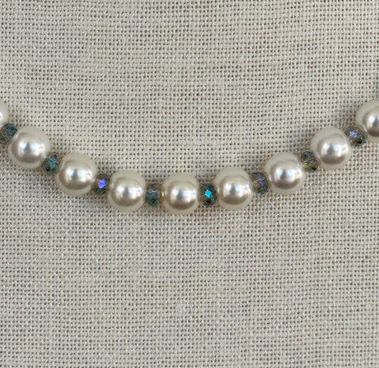 Iridescent Pearl Strand