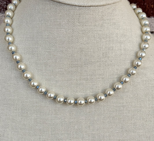 Blue Accent Pearl Necklace