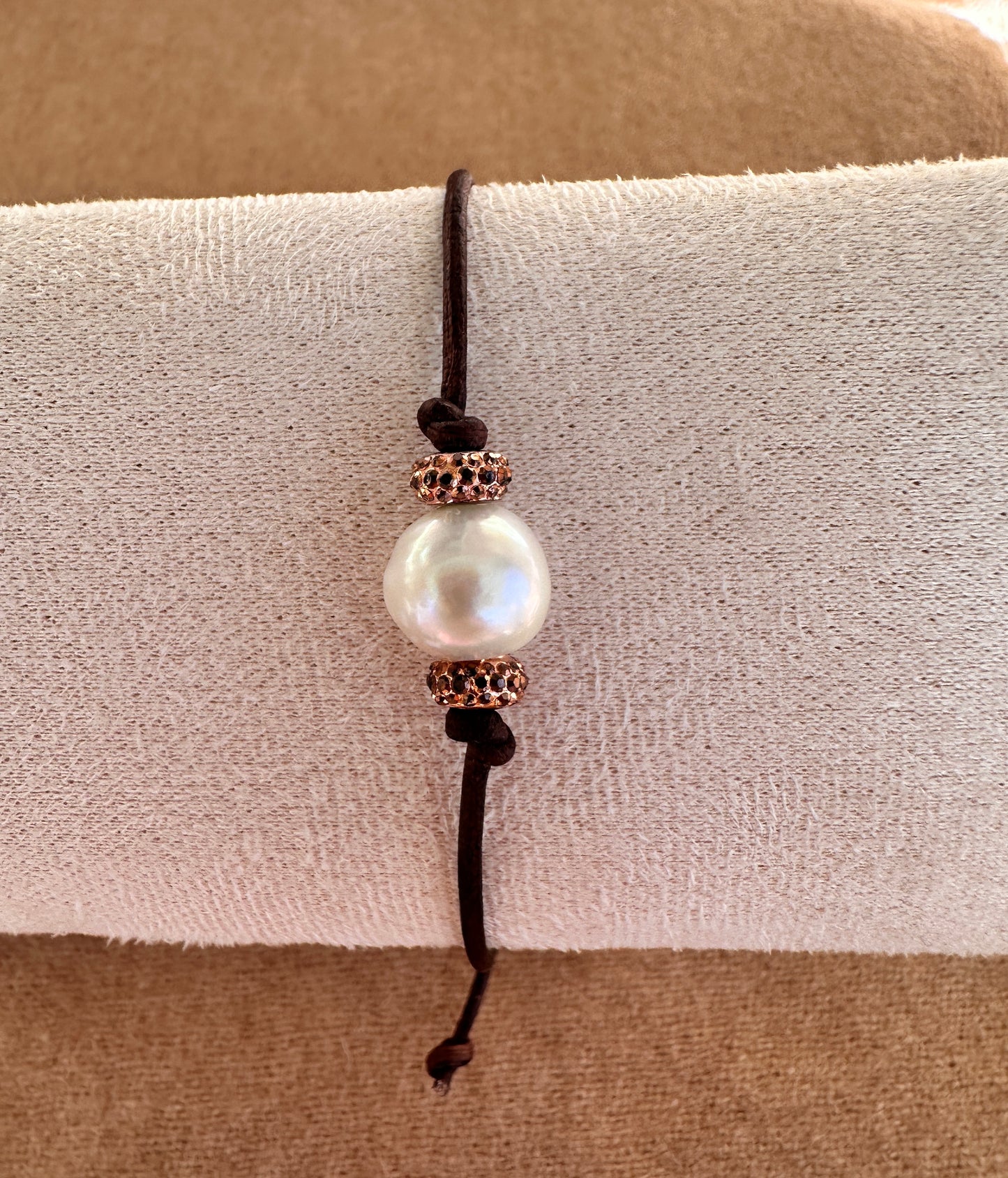 Bronze Glow Pearl Bracelet